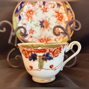 Floral Imari Japanese Influence Dainty Porcelain 22KT Gold Trim Teacup Saucer